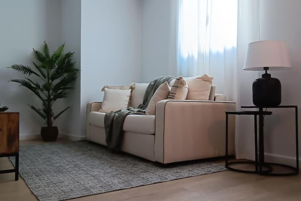 Trotamundos, Nuevo En El Centro * Córdoba